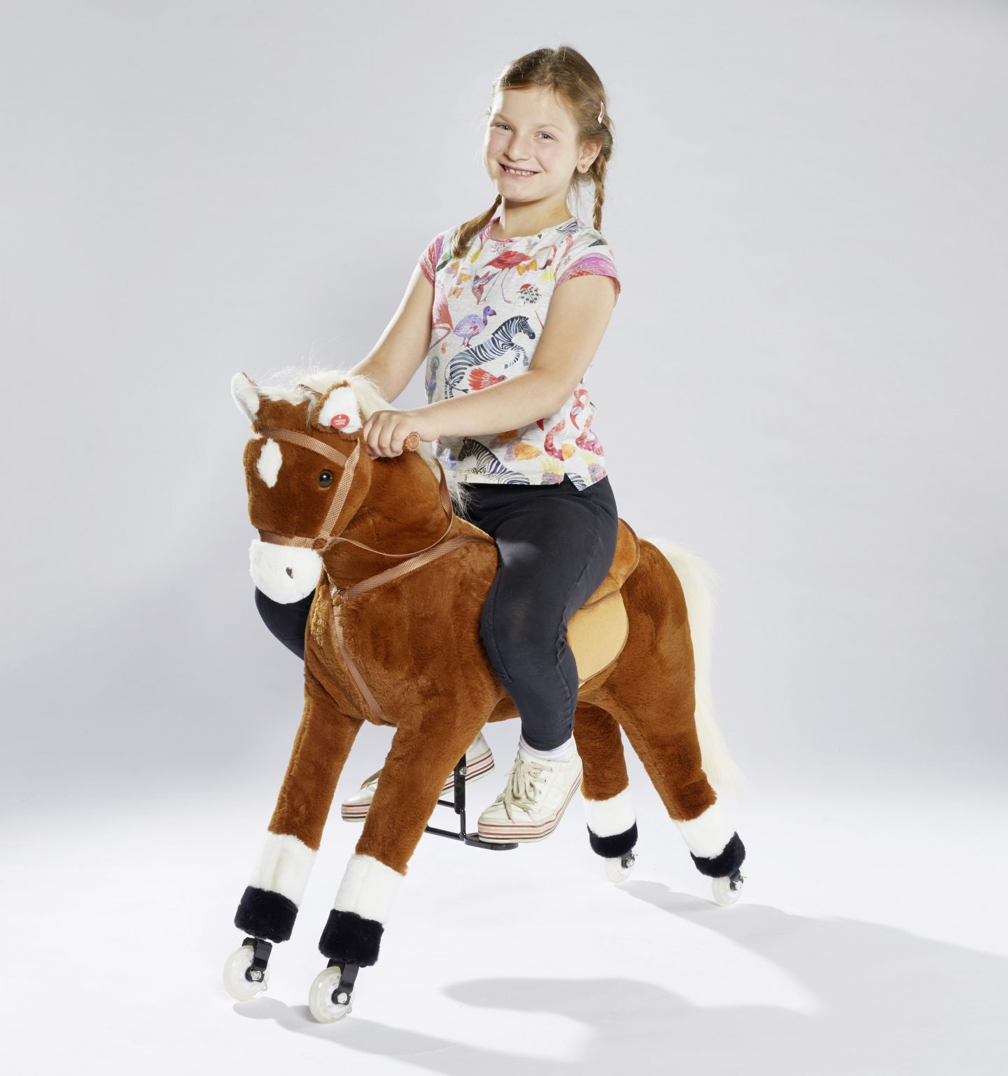 spielzeug pferd mit rollen großes Rollpferd als Set mit Zubehör XXL - MyPonyland.de